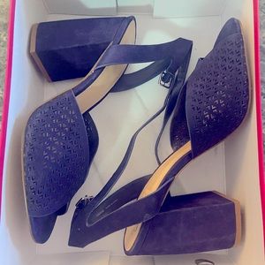 BNIB VINCE CAMUTO STRAPPY SANDAL